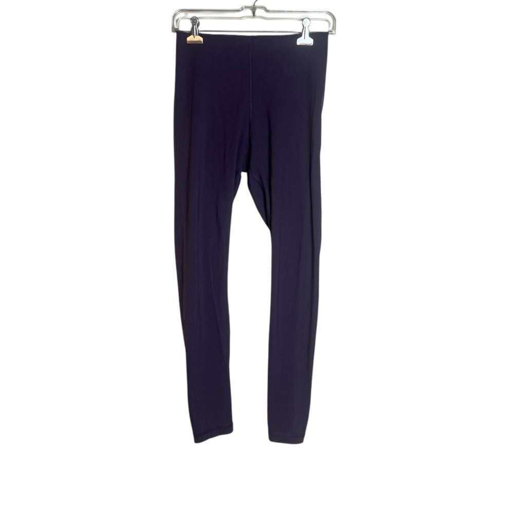 Everlane purple performāleggings.ā Size small